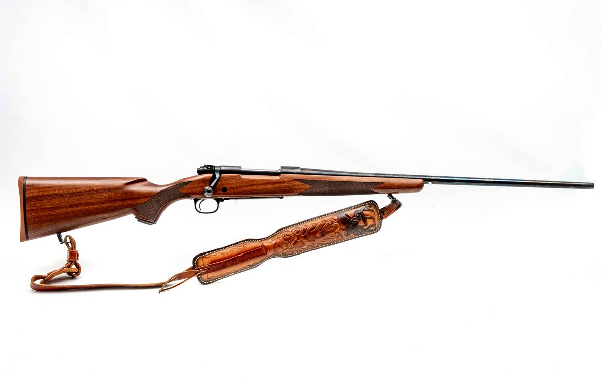 Winchester 70 Rifle- 264 Winchester Magnum