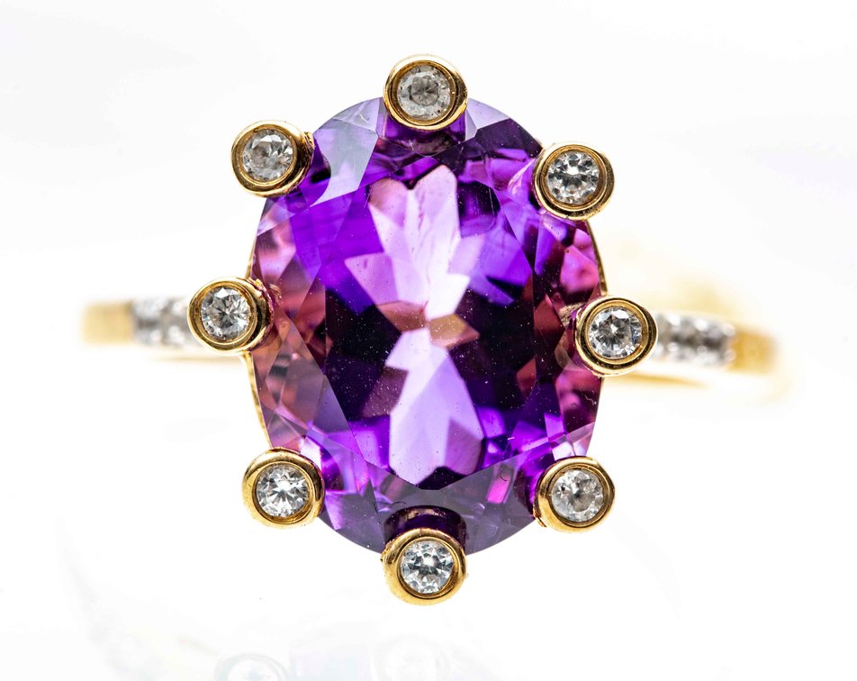 Sterling & Moroccan Amethyst Ring- 4.5 G