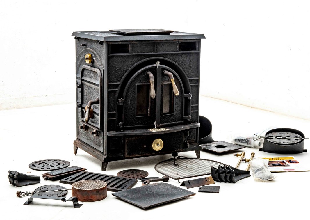 Federal Airtight Cast Iron Convection Heater