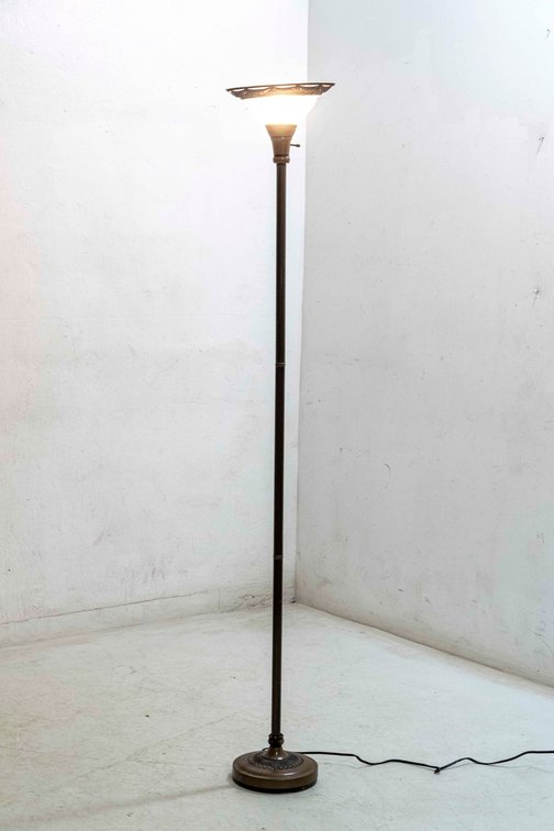 Torchiere Floor Lamp w/Frosted Glass Shade