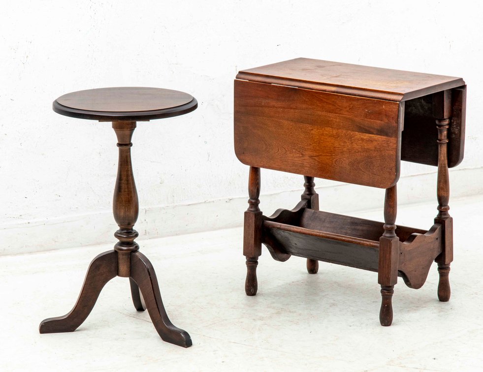 Drop Leaf Side Table w/Media Rack + Round 3 Leg