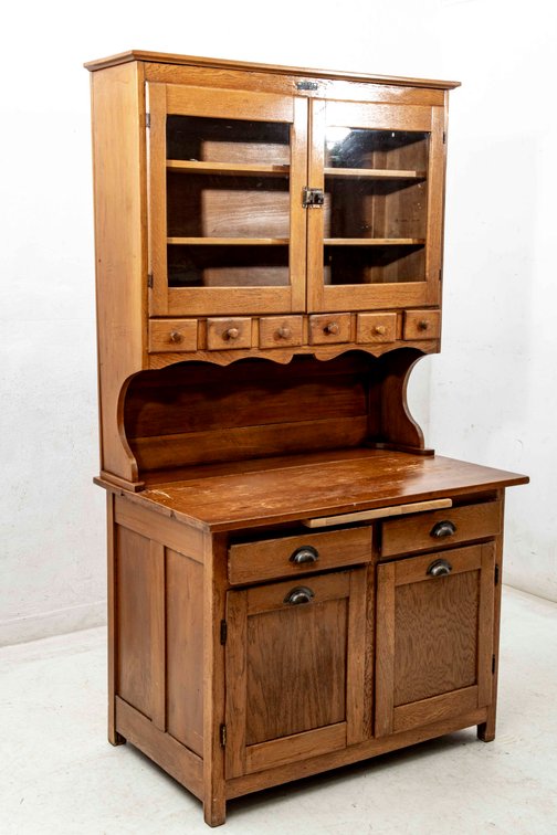 Ideal Oak Kitchen Cabinet