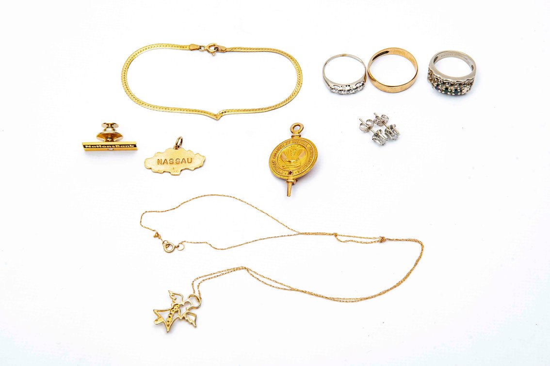 Assorted 9K, 10K & 14K Gold Items- 21.7 Grams
