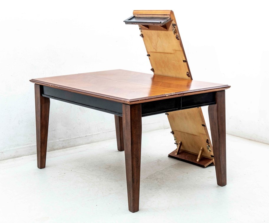 Splay Leg Dining Table with Leaf
