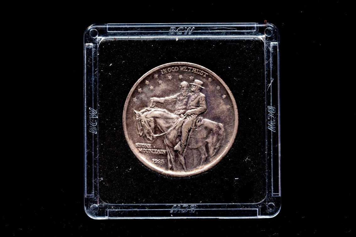1925 Silver Stone Mountain Half Dollar in Case