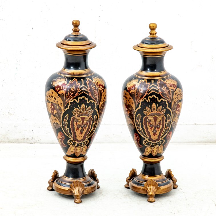 Pair of Toyo Lidded & Footed Painted Jars