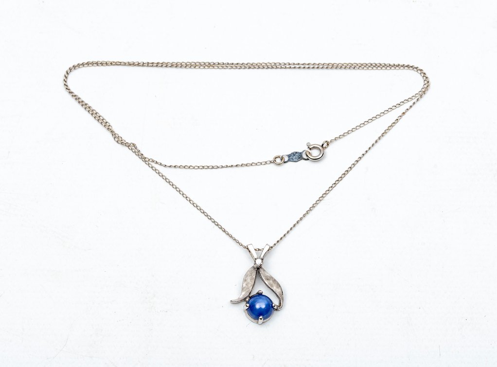 Cornflower Blue Sapphire & 14K Wh. Gold Necklace