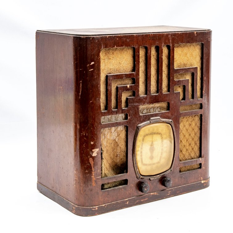 Philco Model 39-80B Radio- 1939