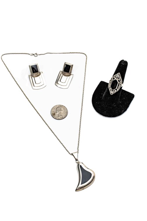 Black Onyx & Sterling Jewelry Set- 35.1 G