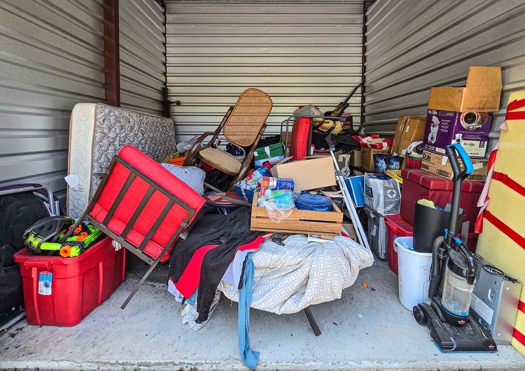 Contents of Champion Storage Unit #279 Foreclosure