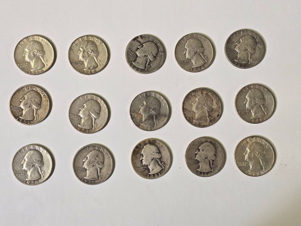 Lot of 15 Washington Silver Quarters