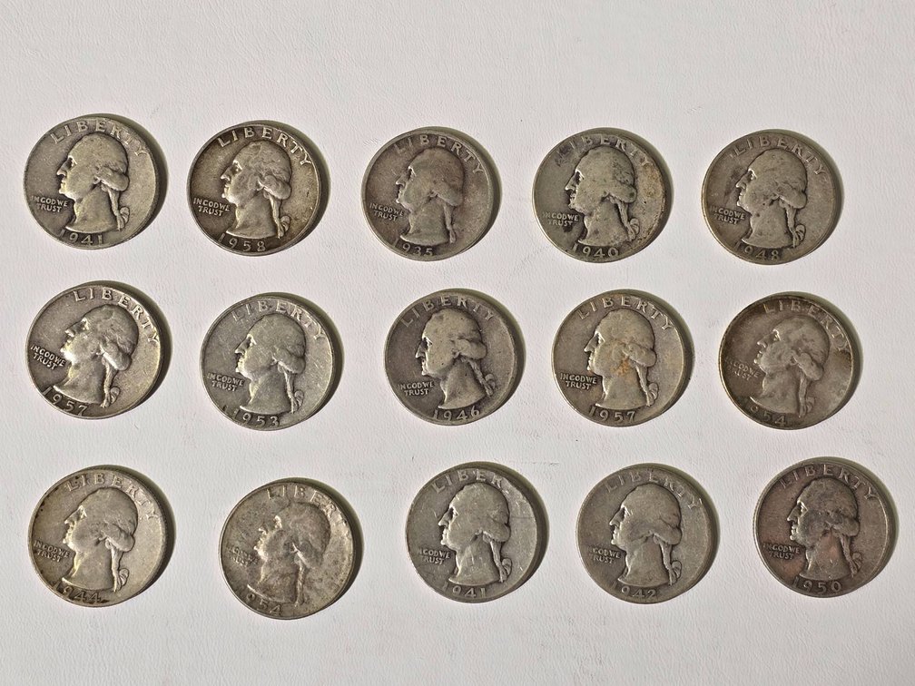 Lot of 15 United States Washington Silver Quarters, 1964 and Earlier