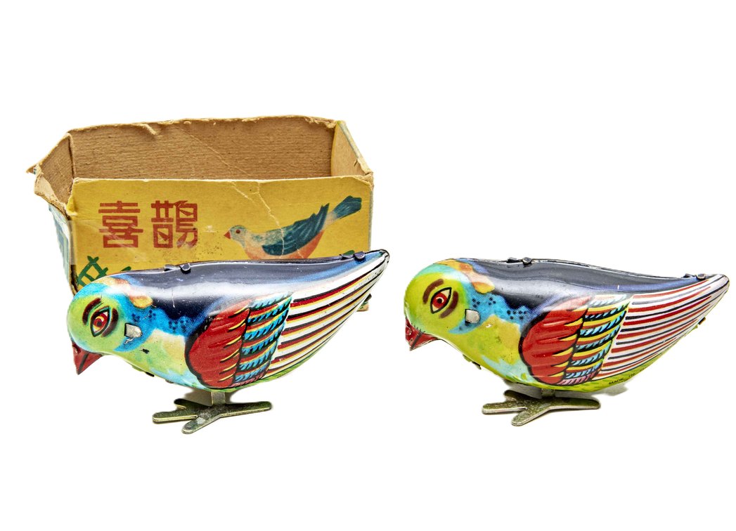 7 Wind Up Tin Bird Toys - Vintage & Newer