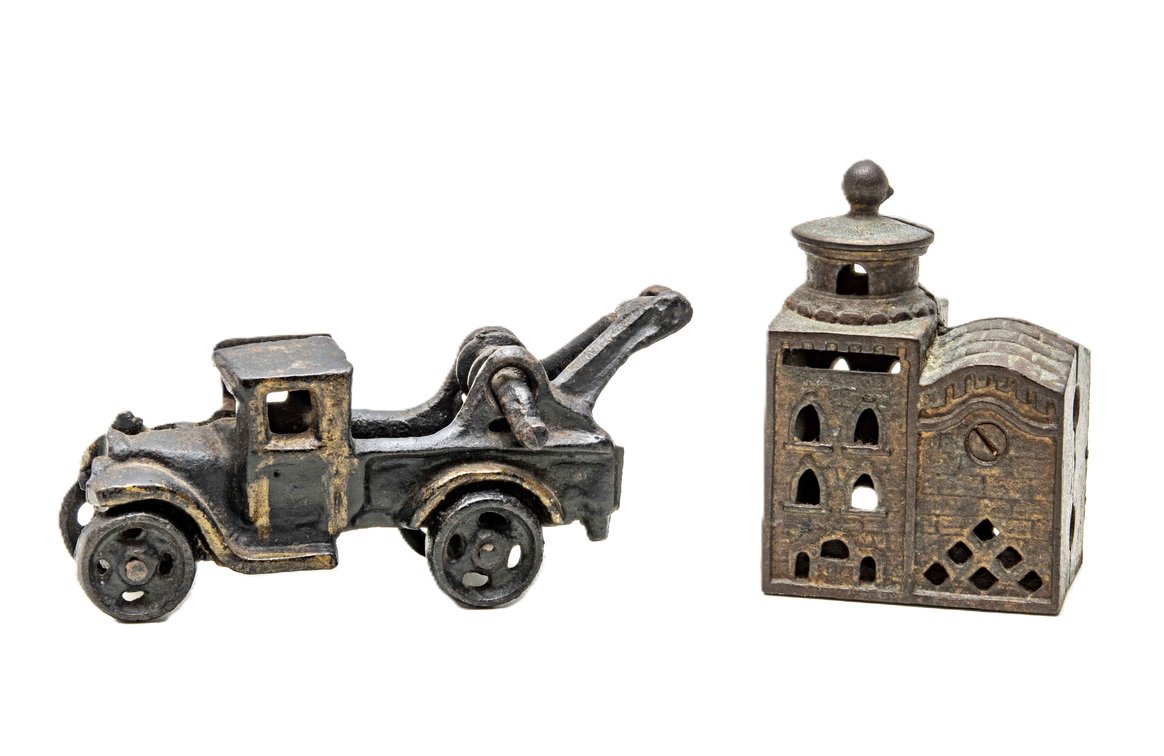 2 Cast Iron Pieces - Bank & Wrecker