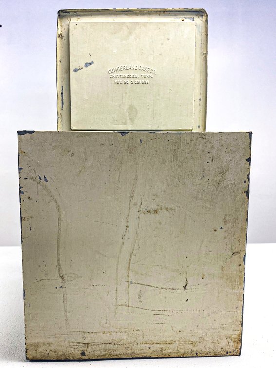 Cumberland Case Co Insulated Milk Box