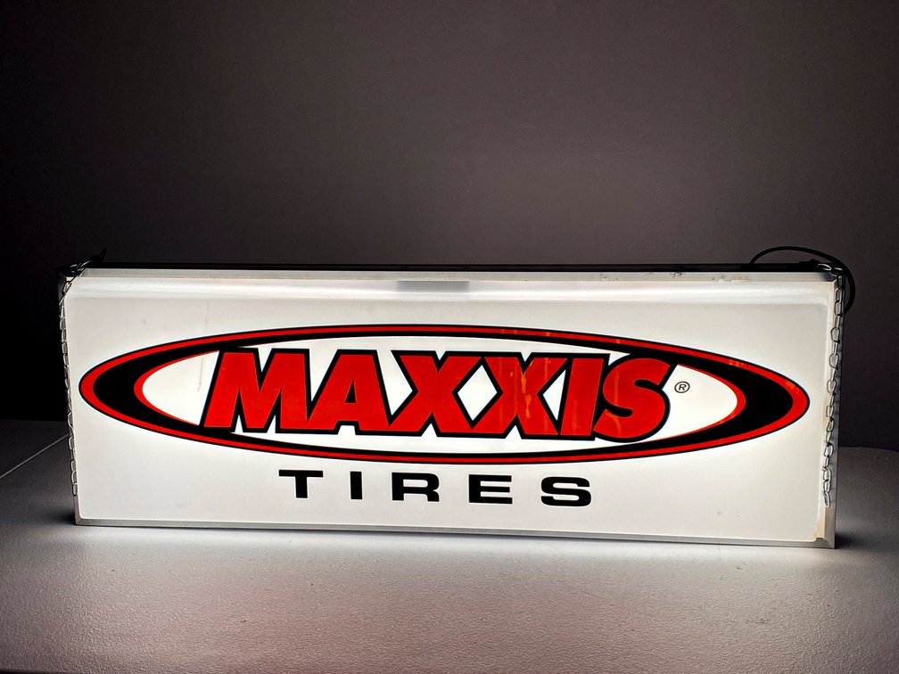 Double-Sided Aluminum Framed Maxxis Tires Lighted Sign