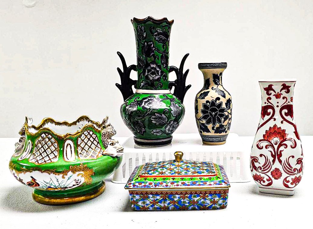 Porcelain/Ceramic Items Including Vases, Card Box, etc.