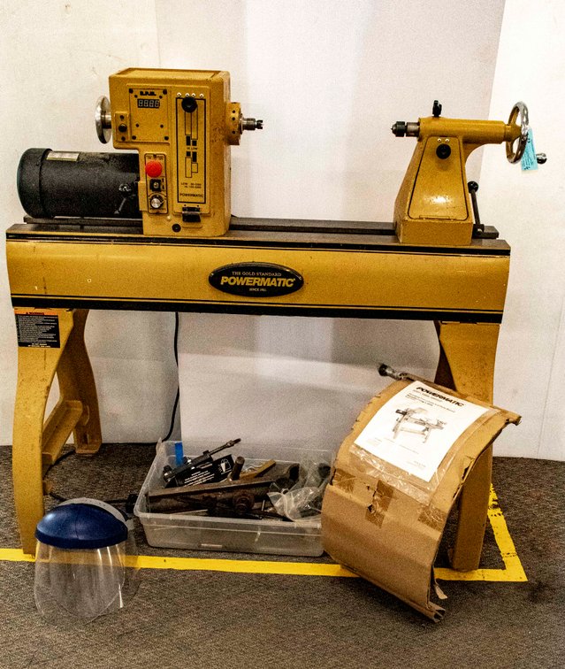 Powermatic Wood Lathe W/ Accessories