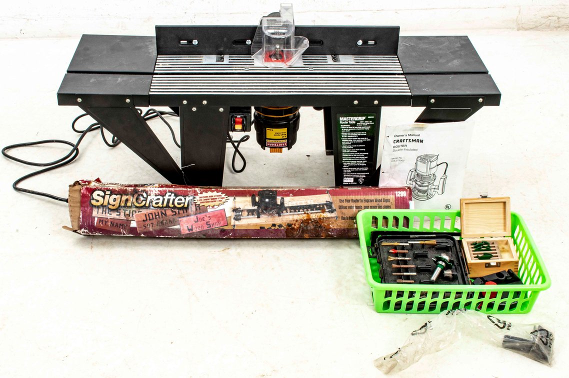 Craftsman Router W/ Router Table & Accessories