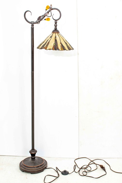 Dale Tiffany Crystal Leaf Downbridge Floor Lamp