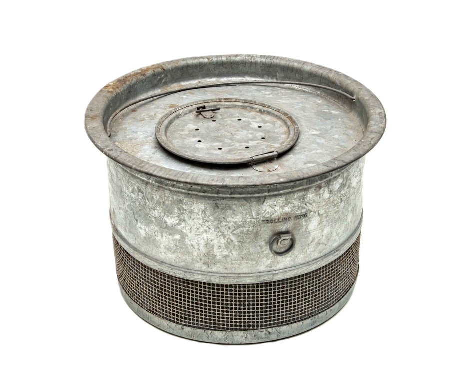 Vintage Faris Minnow Bucket