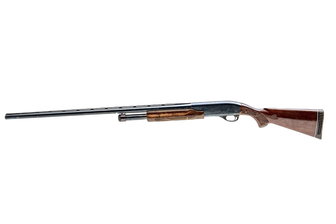 Remington Model 870 Mag- 12 G Pump Shotgun- 1985