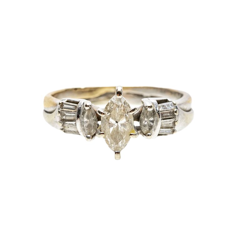 14K W. Gold & Diamond Ring- 3.5 G