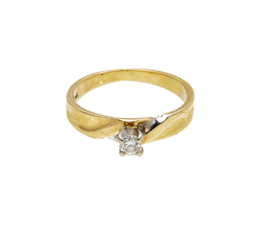 14K Y. Gold Diamond Solitaire Ring- 2.2 G