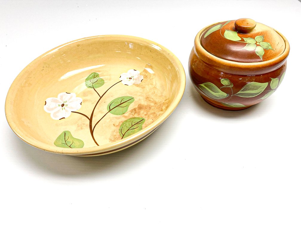 Watt Pottery Large Bowl and Bean Pot