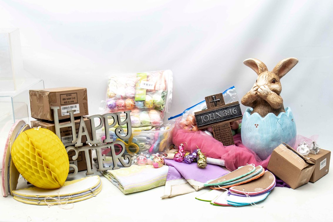 Tub of Assorted Easter Decorative Items