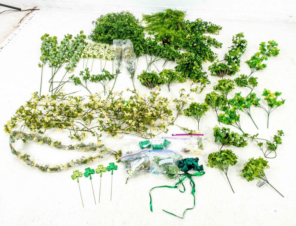 Green Artificial Plant Decorations