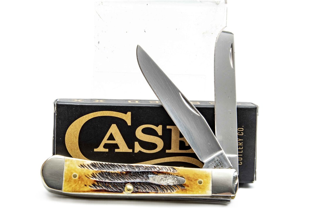 Case- 6.5 Stag Scaled Trapper- NIB