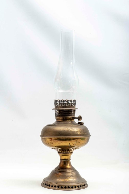 Bradley & Hubbard Oil Lamp w/Clear Chimney