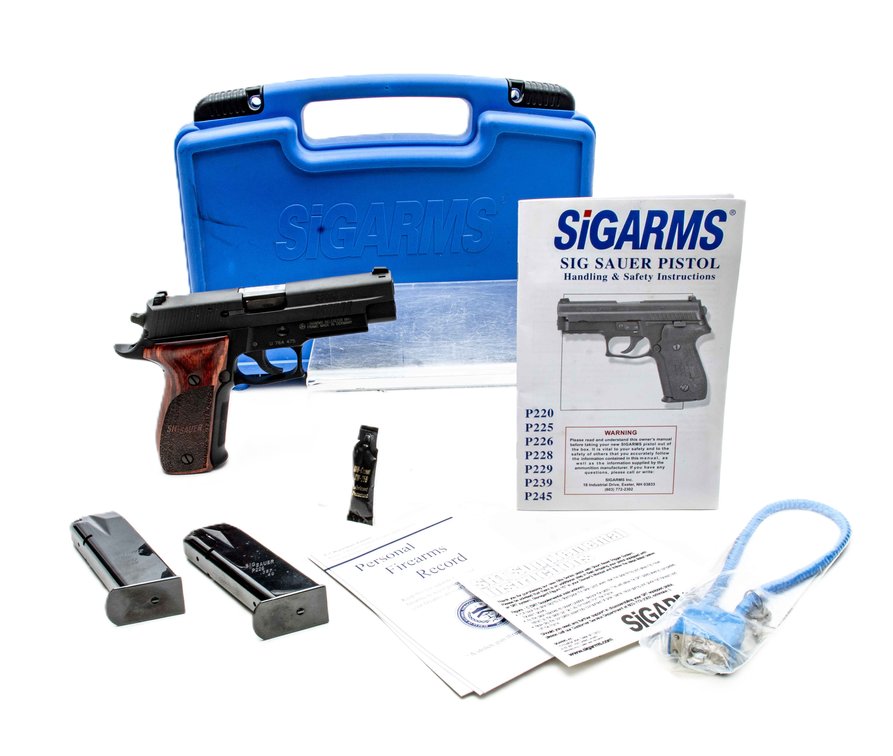 Sig Sauer- P226 Elite- .40 S&W