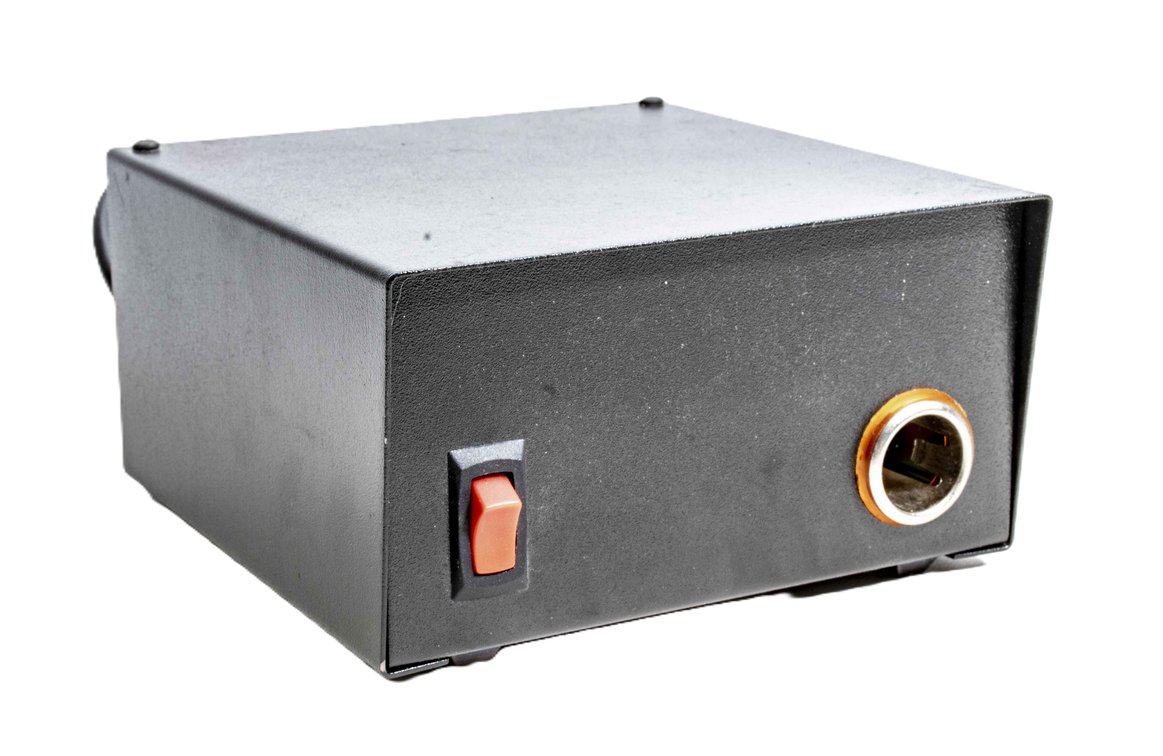 Astron RS-4L 13.8 VDC 4 amp Power Supply