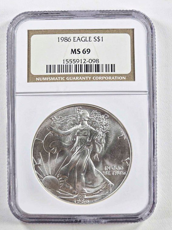1986 American Silver Eagle MS 69 Graded by NGC
