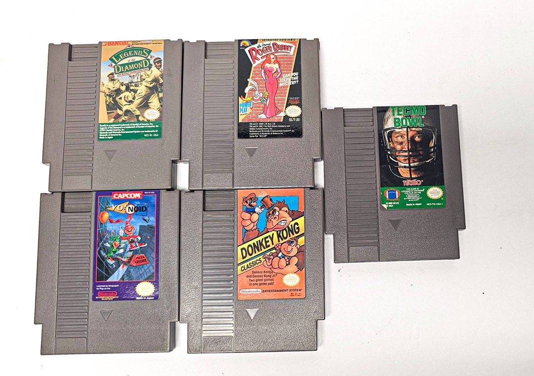 5 NES Game Cartridges: Yo! Noid, Donkey Kong Classics, and Others