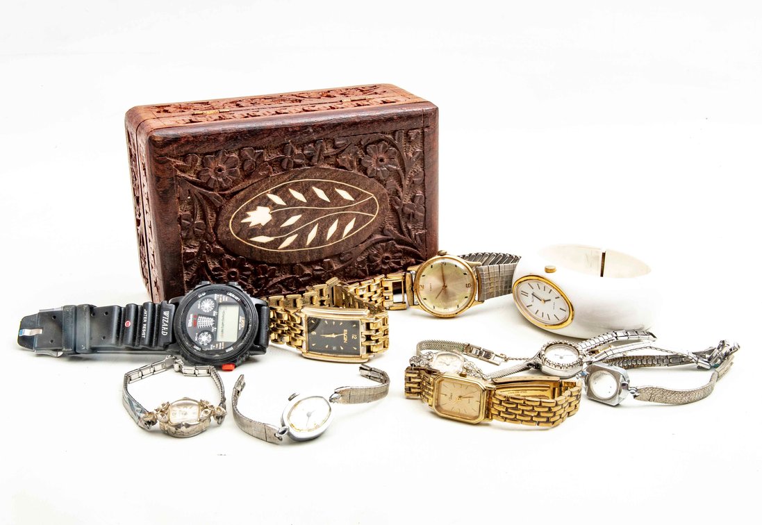 Vintage & Modern Watches