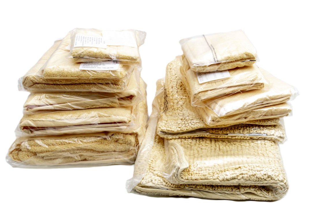 Th Company Store - Bath Mats & Bath Towels