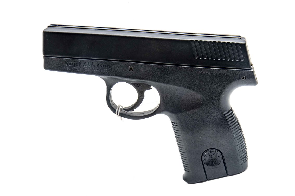 S&W Sigma SW9M Semi Auto Pistol in 9mm