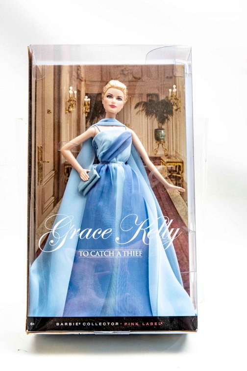 2011 Grace Kelly Barbie "To Catch a Thief"