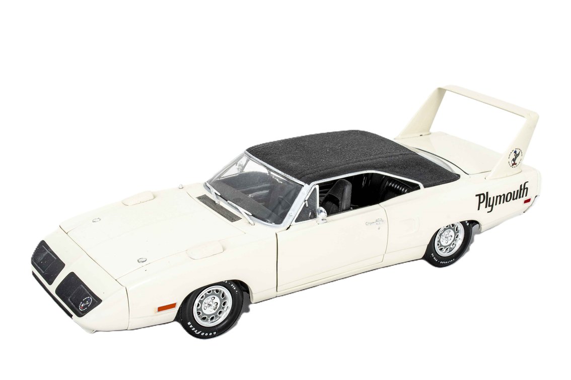 Ertl Diecast 1970 Plymouth Road Runner Super Bird