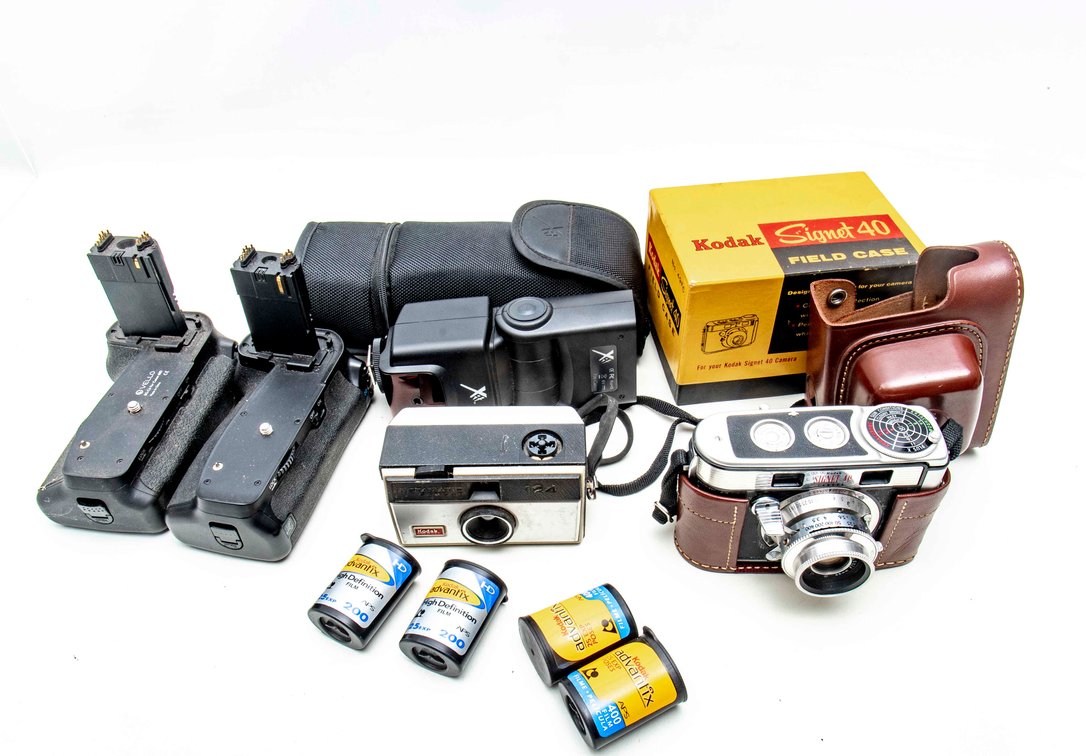Kodak Signet 40, 124 +Battery Grips for Canon 60D
