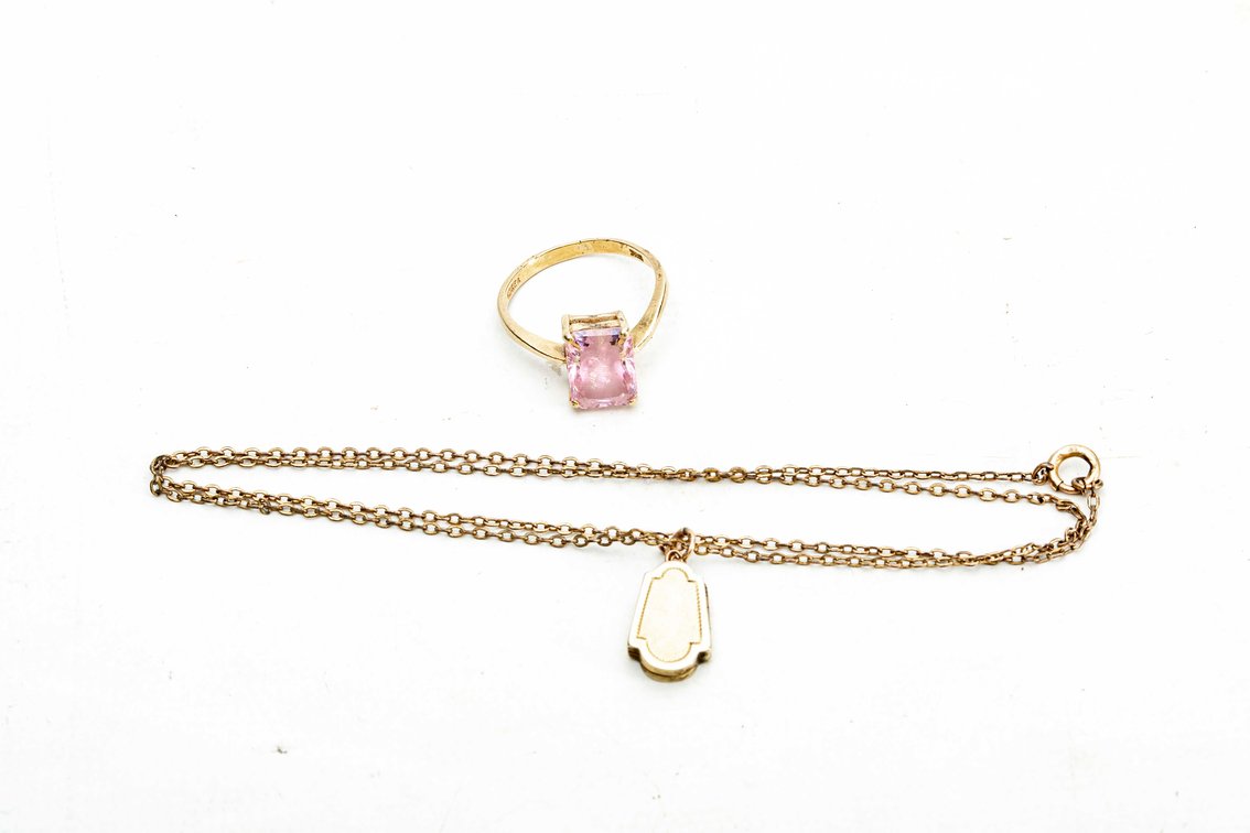 10K Gold Ring & Necklace- 4.5 G