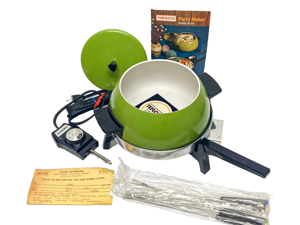 Nesco Party Maker Fondue Set Model BC-201 with Accessories