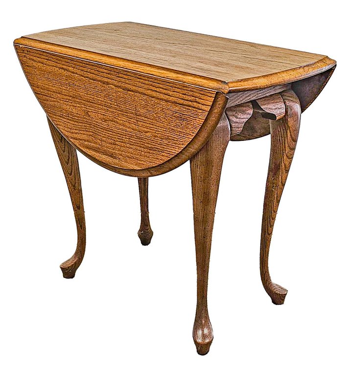 Drop-Leaf Oak Side Table with Cabriole Legs