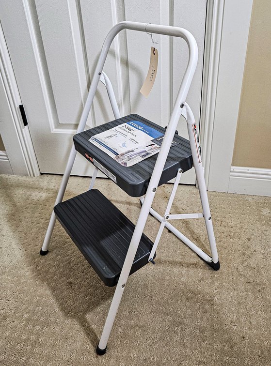 Cosco 2-Step Step Stool