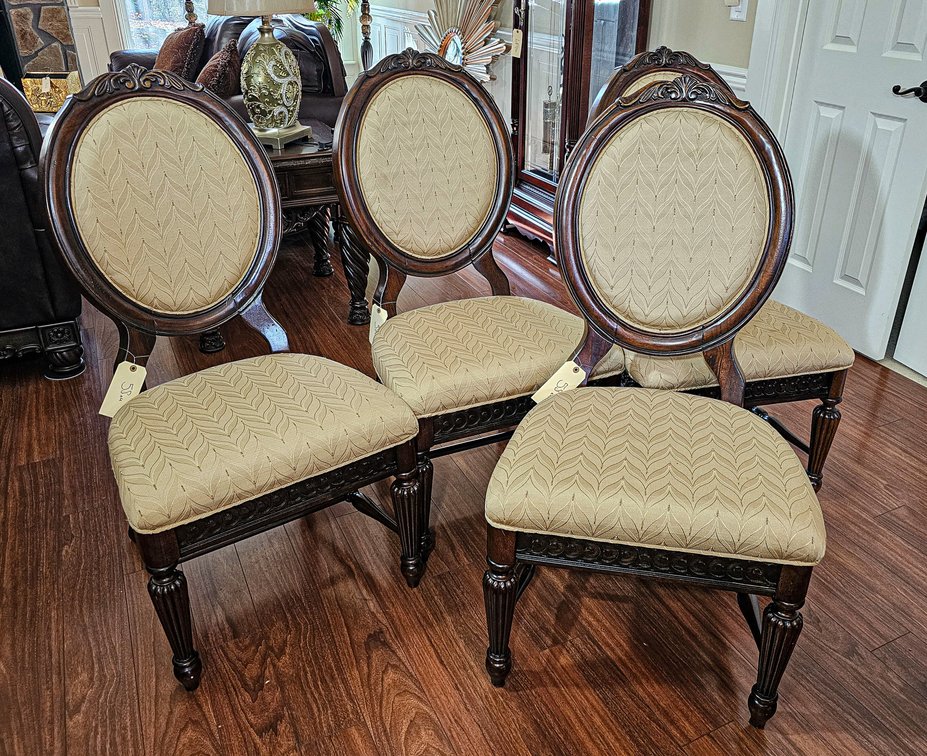 Set of 4 American Signature Dining Chairs
