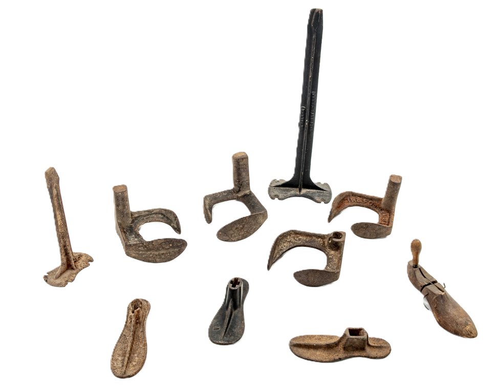 Cast Iron Cobblers Shoe Anvil, Forms, and Tools