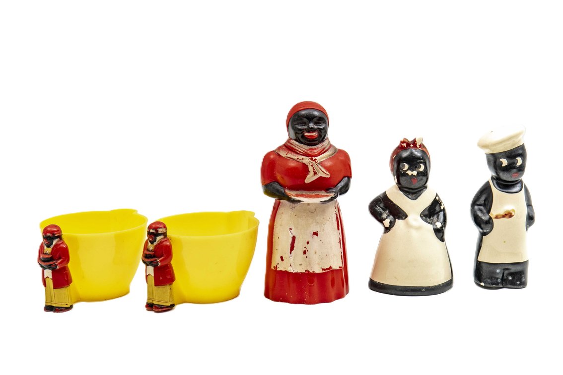 Black Americana S&P Shakers & Pitcher